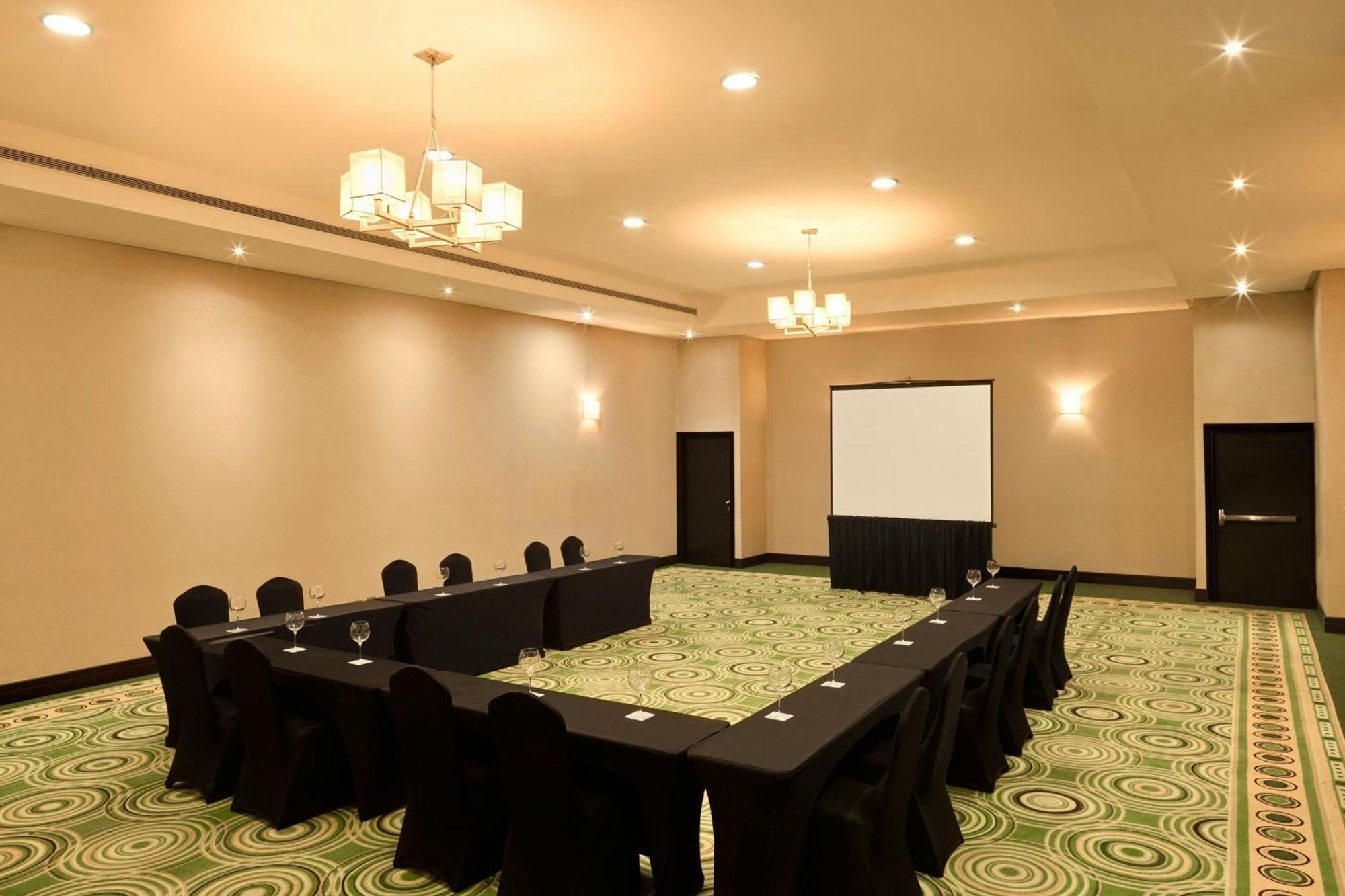 Renaissance Caracas La Castellana Hotel Екстер'єр фото