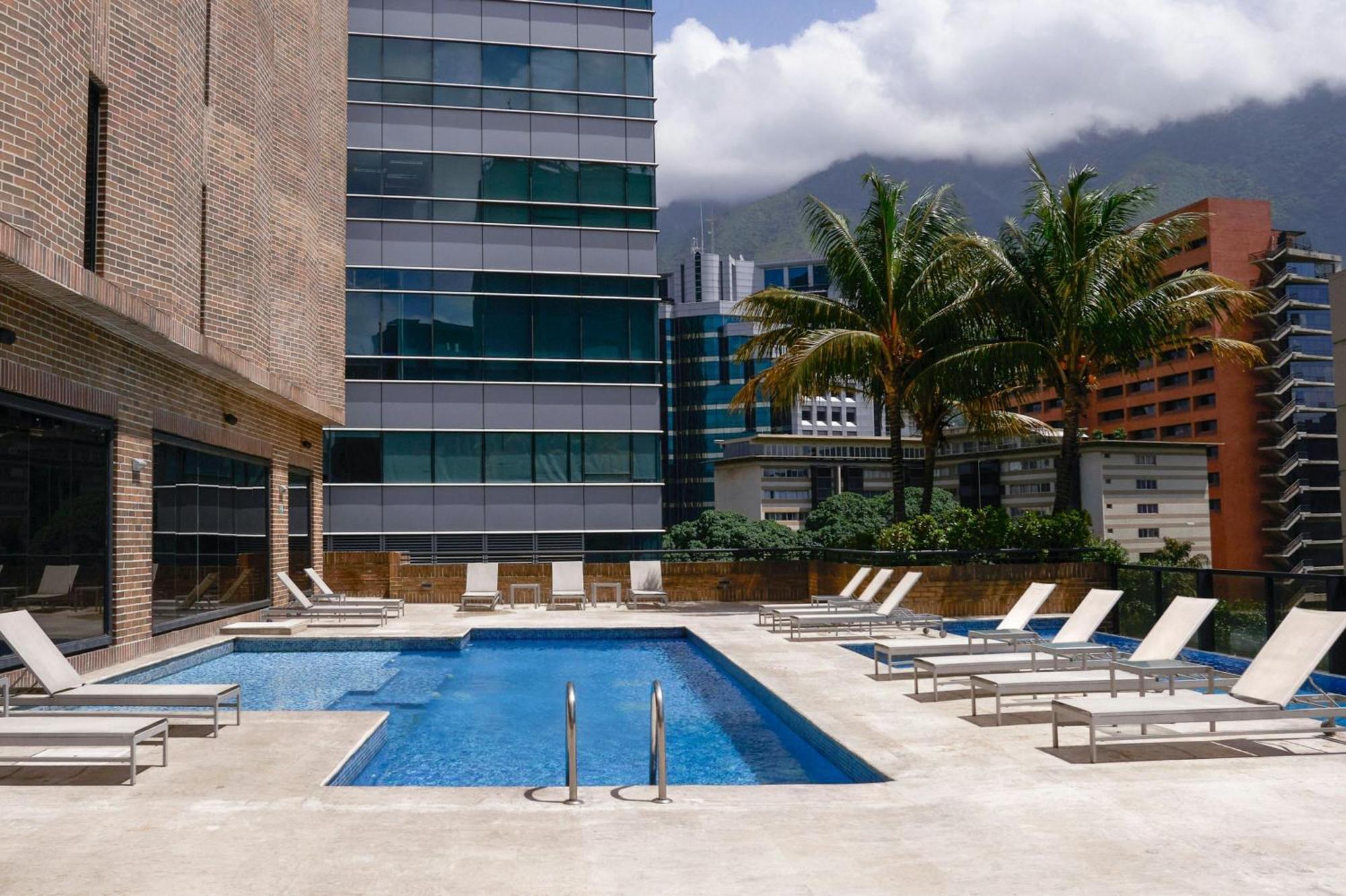 Renaissance Caracas La Castellana Hotel Екстер'єр фото