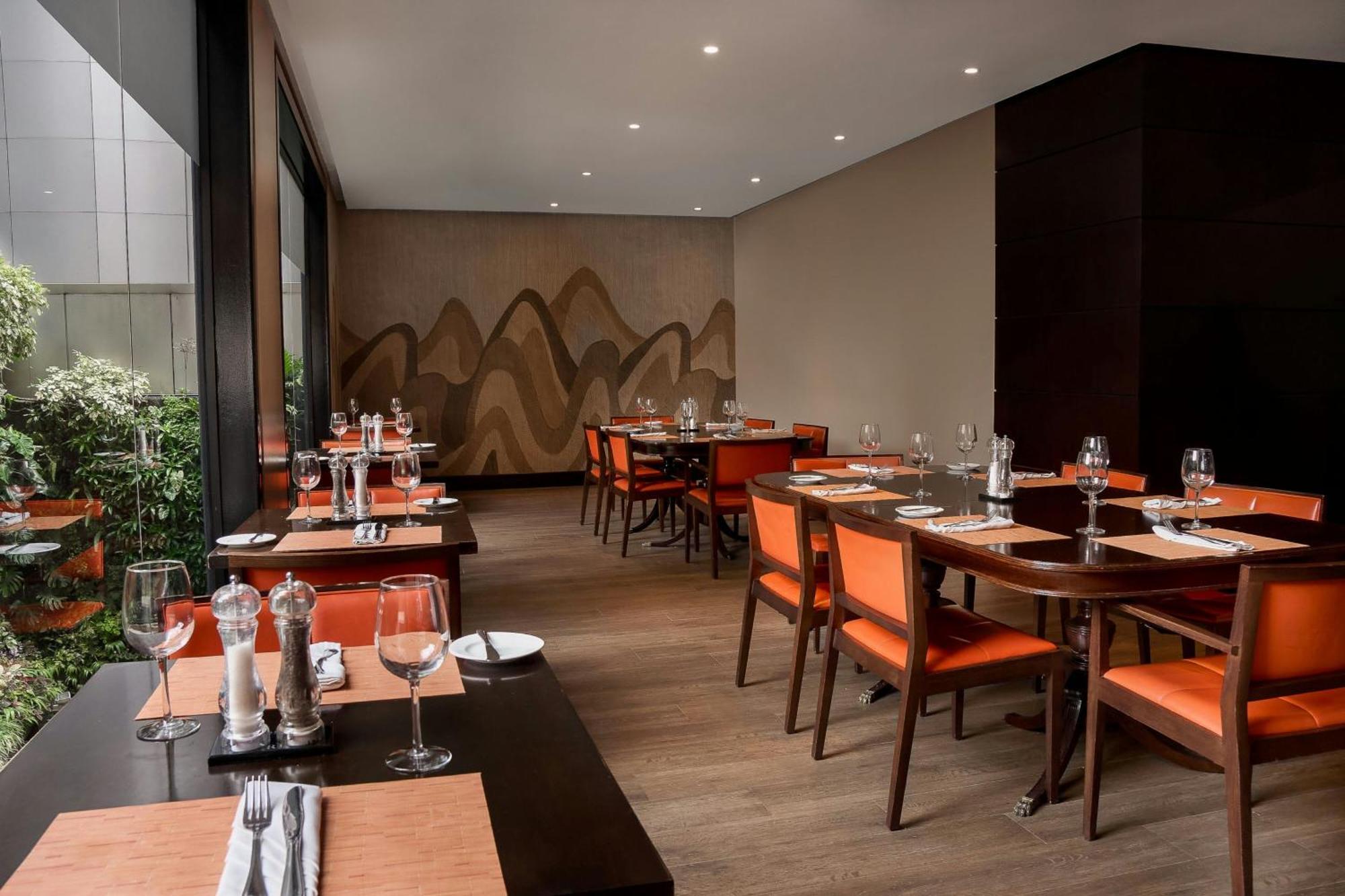 Renaissance Caracas La Castellana Hotel Екстер'єр фото