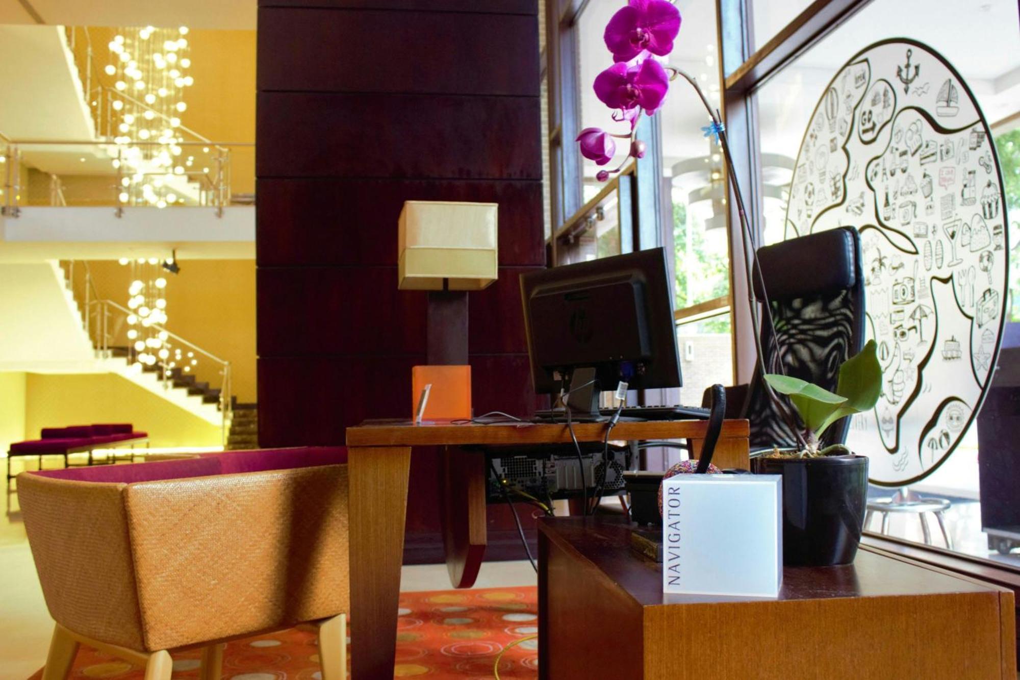 Renaissance Caracas La Castellana Hotel Екстер'єр фото